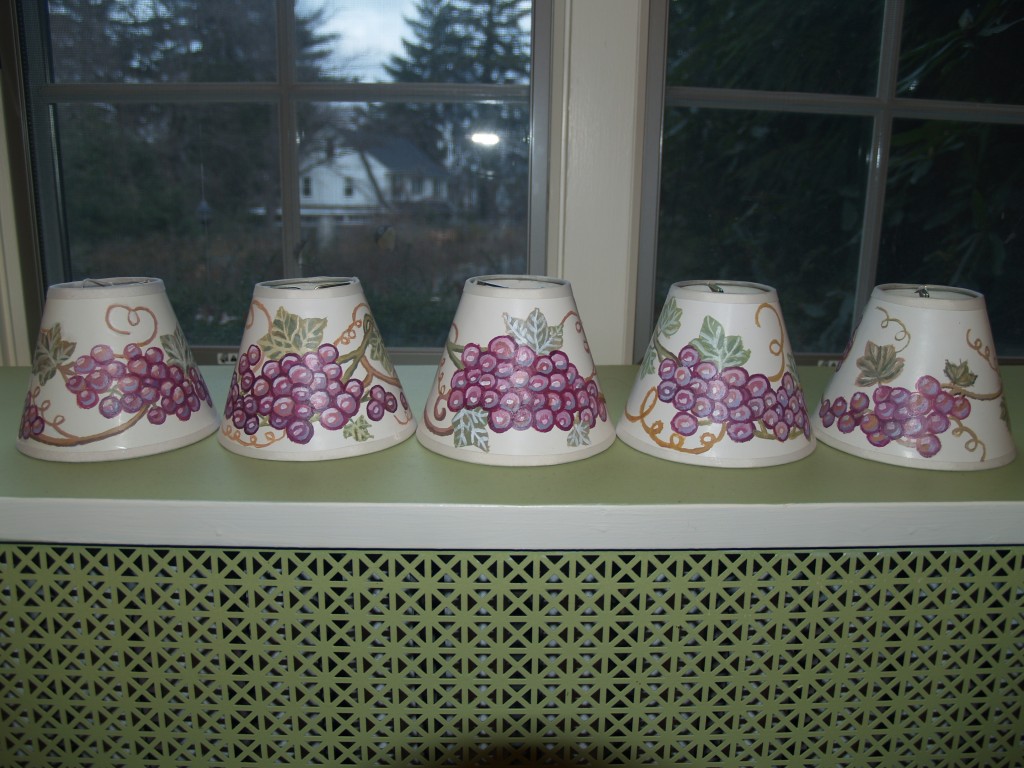 Lampshades with grapes 011